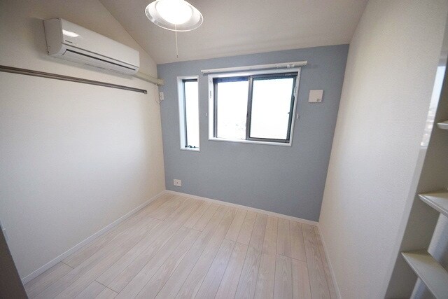 ヒルズ反町B棟の物件内観写真