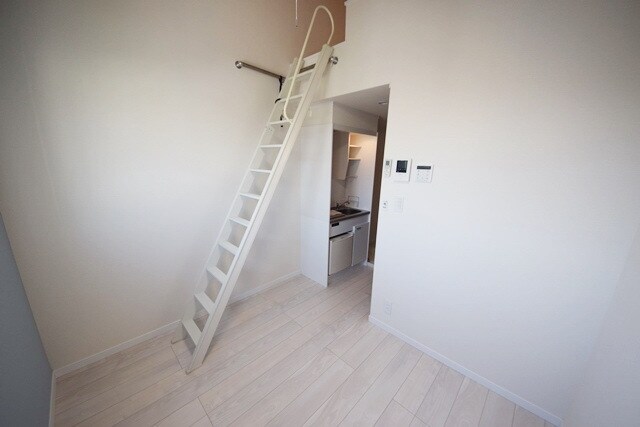 ヒルズ反町B棟の物件内観写真