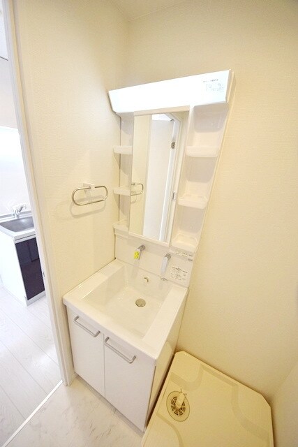 リーヴェルポート横浜西口Carnaの物件内観写真