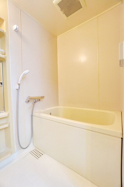 ルネス・プルミエールの物件内観写真