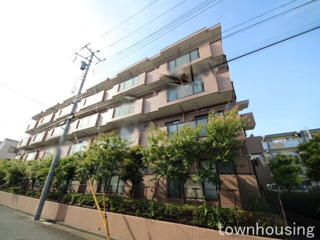 カサベルデUの物件外観写真