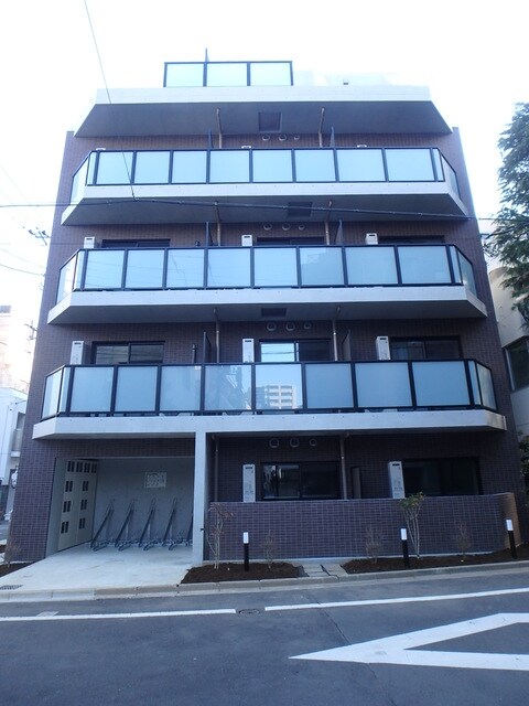 FIORE KOMAGOMEの物件内観写真