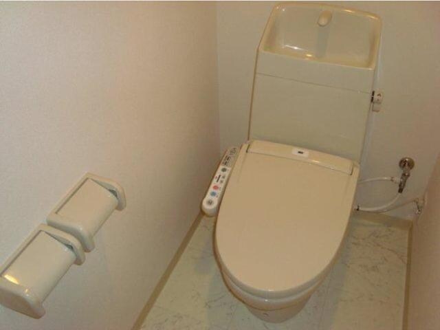 クレッセントコートの物件内観写真