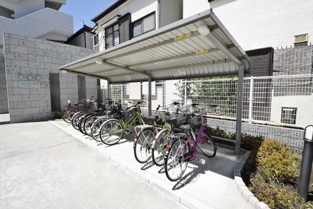 シャン・ド・フルールIIIの物件内観写真