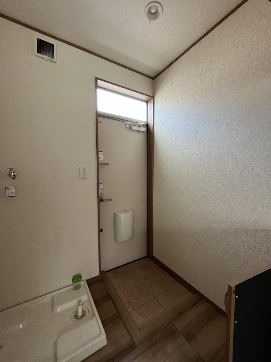 フラッグヴィレッジの物件内観写真