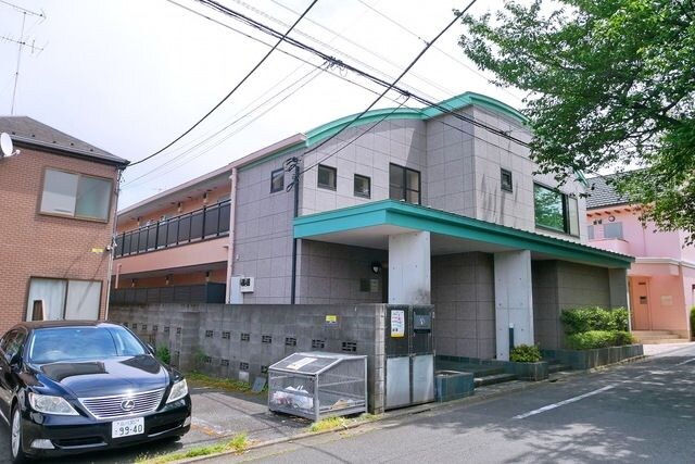 ベーシックハイツ奥沢の物件外観写真