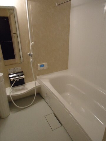 ソレアードAの物件内観写真