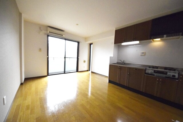 スティルライフの物件内観写真