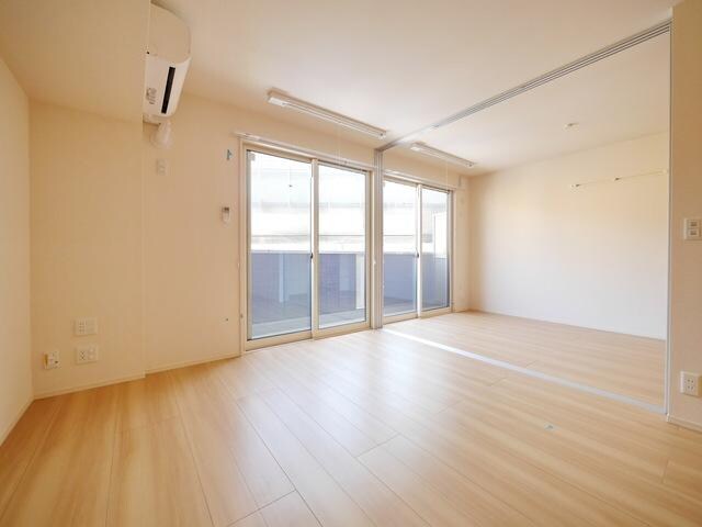 ラフィネ宿河原の物件内観写真