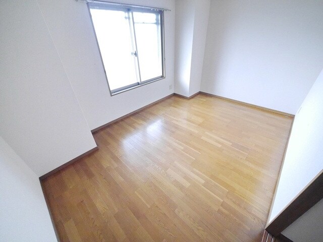 オクトス市ヶ尾1番館の物件内観写真