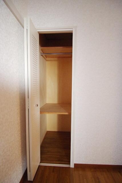 バードタウン7番館の物件内観写真