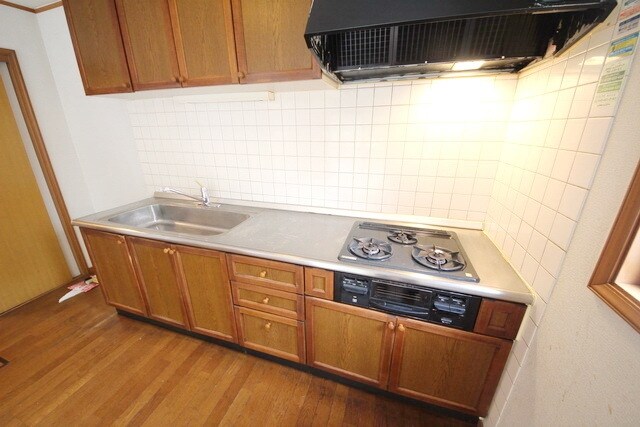 プラザマノワールD棟の物件内観写真