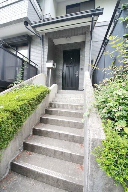 プラザマノワールD棟の物件内観写真