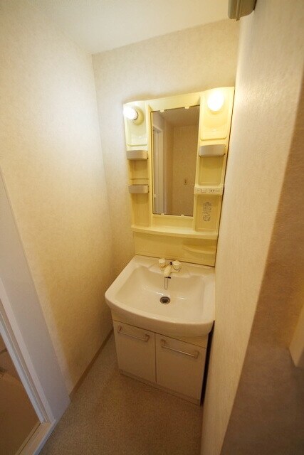 エルドメーヌ志村の物件内観写真