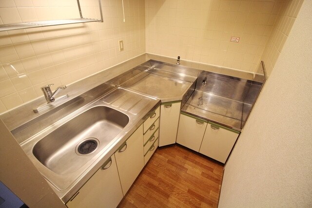 フルール三神 三番館の物件内観写真