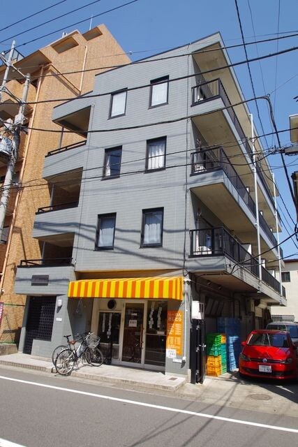 メゾンド・ウィスタリアの物件外観写真