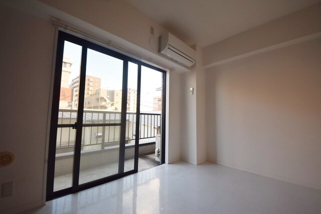 メゾンド・ウィスタリアの物件内観写真