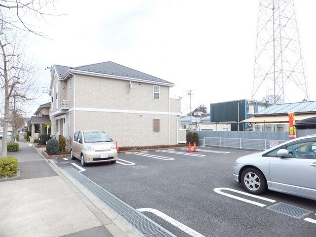 ラシーヌ弐番館の物件内観写真