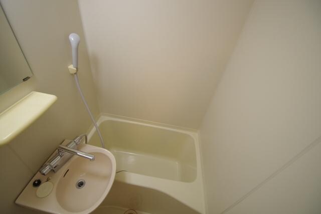 レオパレスコーポテラダの物件内観写真