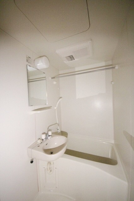 レオパレスヴィルヌーブの物件内観写真