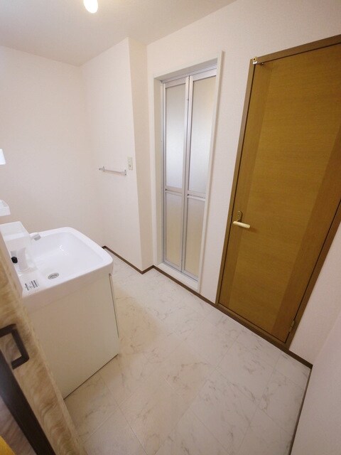 チャコールハイツBの物件内観写真