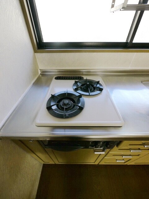 チャコールハイツBの物件内観写真