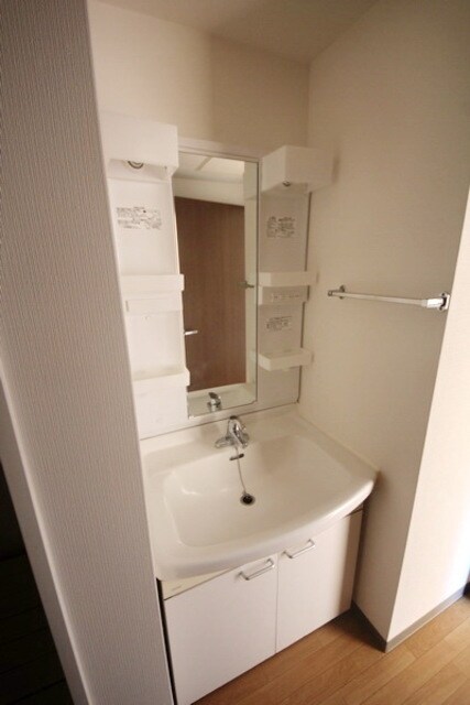 コーポレート中央林間2号棟の物件内観写真