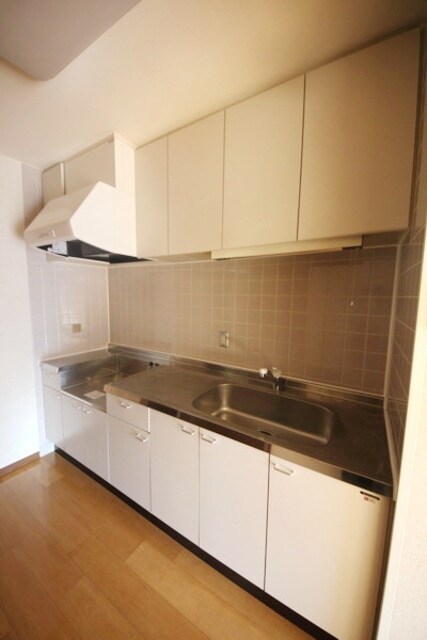 コーポレート中央林間2号棟の物件内観写真