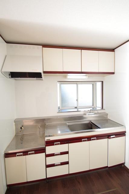 金井ビューヒルズB棟の物件内観写真