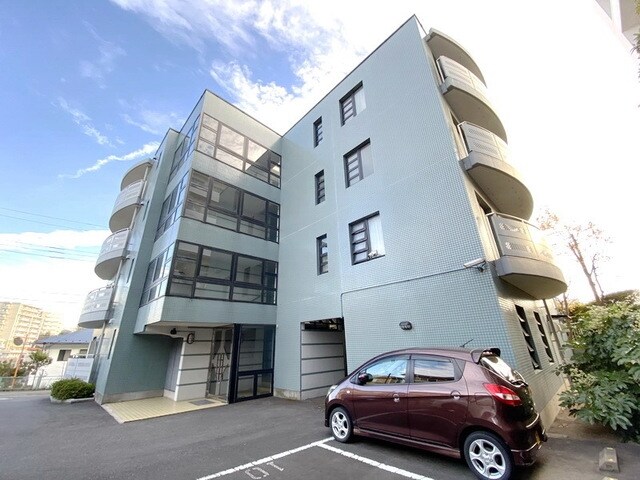 サニークレスト百合ヶ丘の物件外観写真