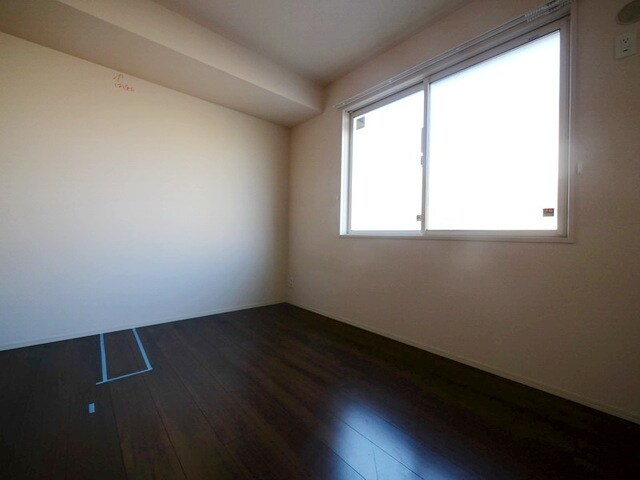 ブリュンヒルトの物件内観写真