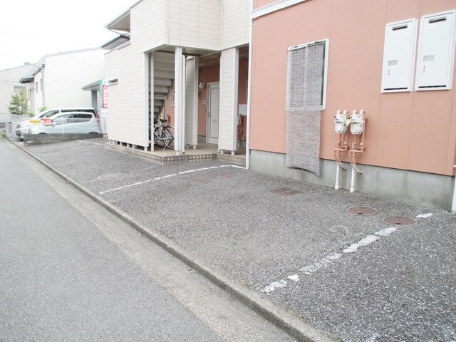 ホワイトペルテCの物件内観写真