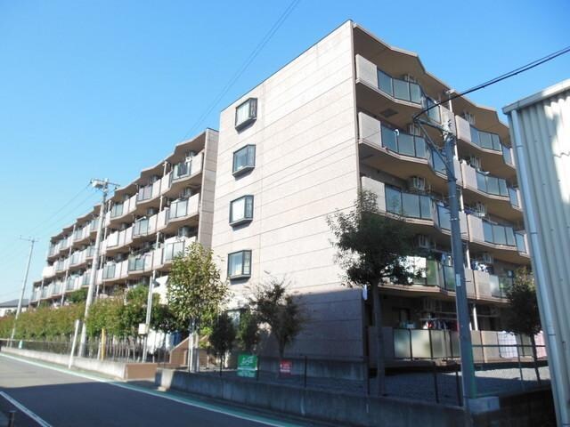 グランドルチェの物件外観写真