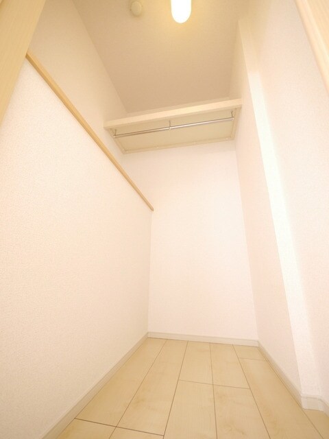 メゾン フォーリストの物件内観写真