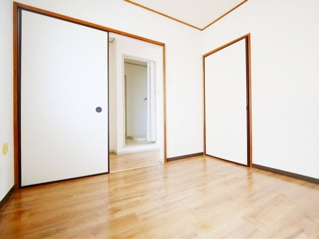 秋元ファミリーハイツIIの物件内観写真