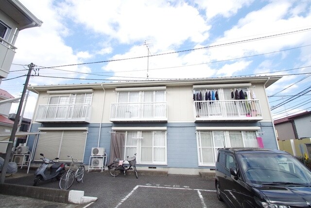 ピースフルイーストの物件外観写真