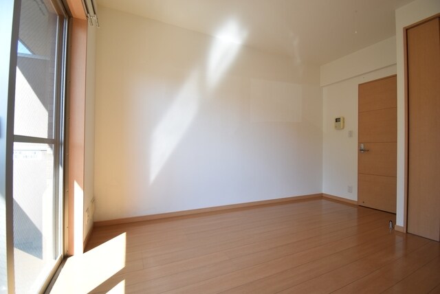 フランネルの物件内観写真