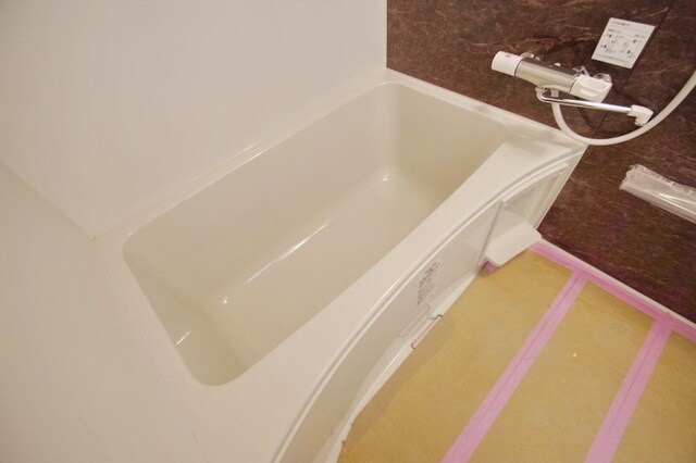 LOC'S SHINYURIGAOKAの物件内観写真