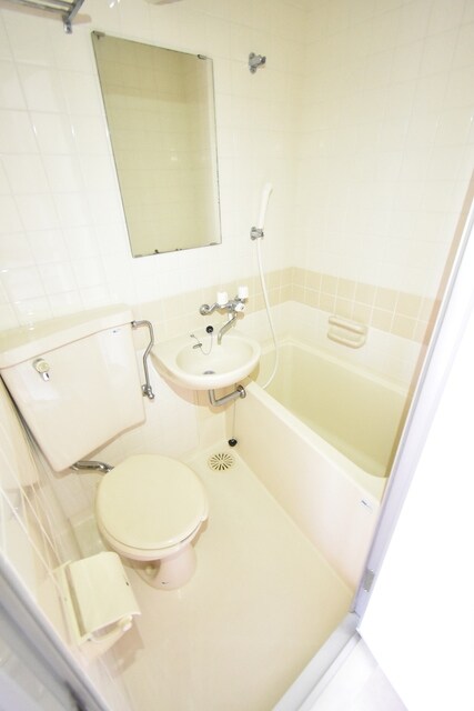 センチュリーハイツ三徳の物件内観写真