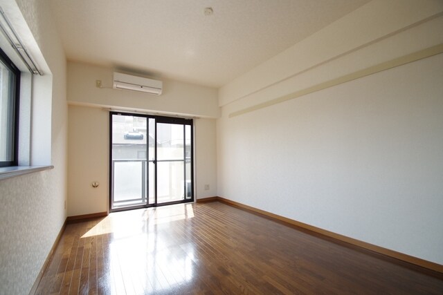 スクエアKIIの物件内観写真