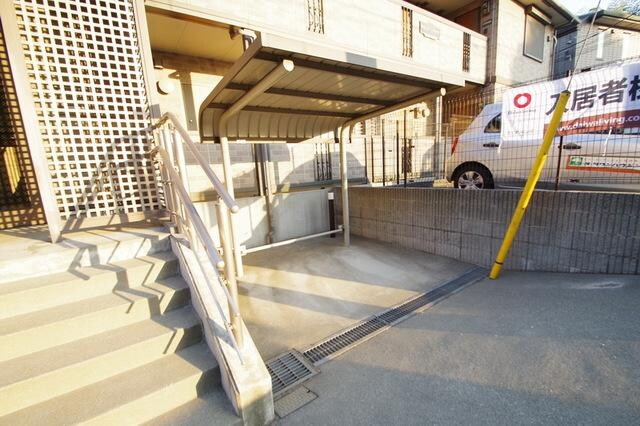 グランディールナギサワの物件内観写真