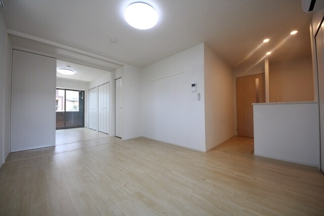 クリスタルメゾン しらかばの物件内観写真