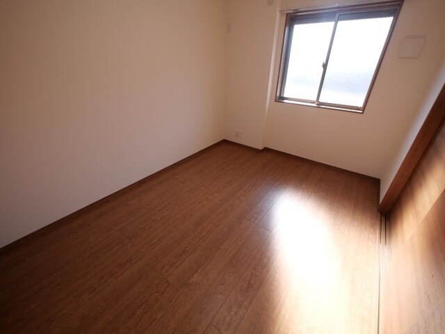 アムールイソベの物件内観写真