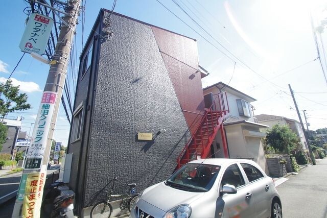 ラシュレの物件外観写真