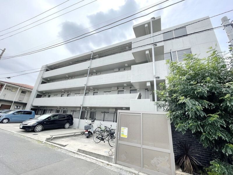 グランコモド小田急相模原の物件外観写真