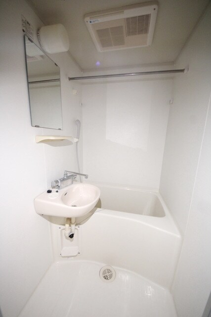 レオパレス鶴間アイリスIの物件内観写真