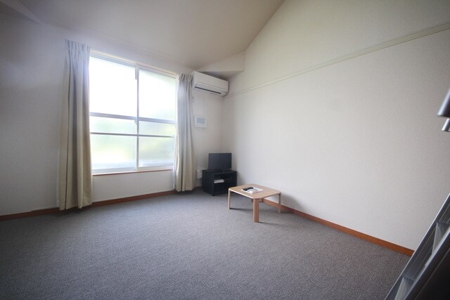 レオパレス鶴間アイリスIの物件内観写真