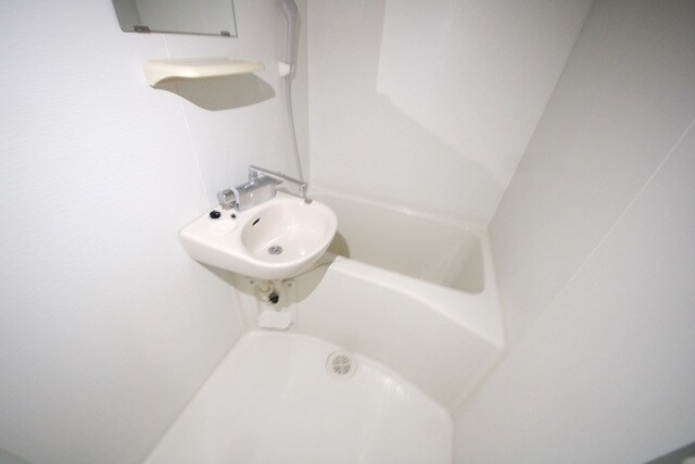 レオパレス鶴間アイリスIの物件内観写真