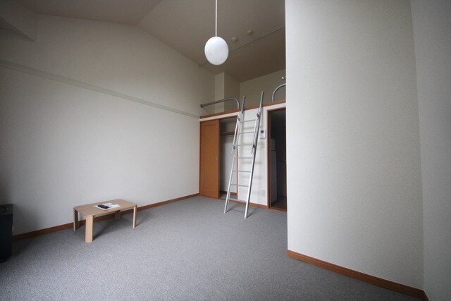 レオパレス鶴間アイリスIの物件内観写真