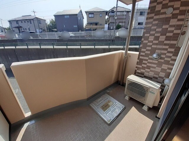 パイン・ヒルズ参番館の物件内観写真